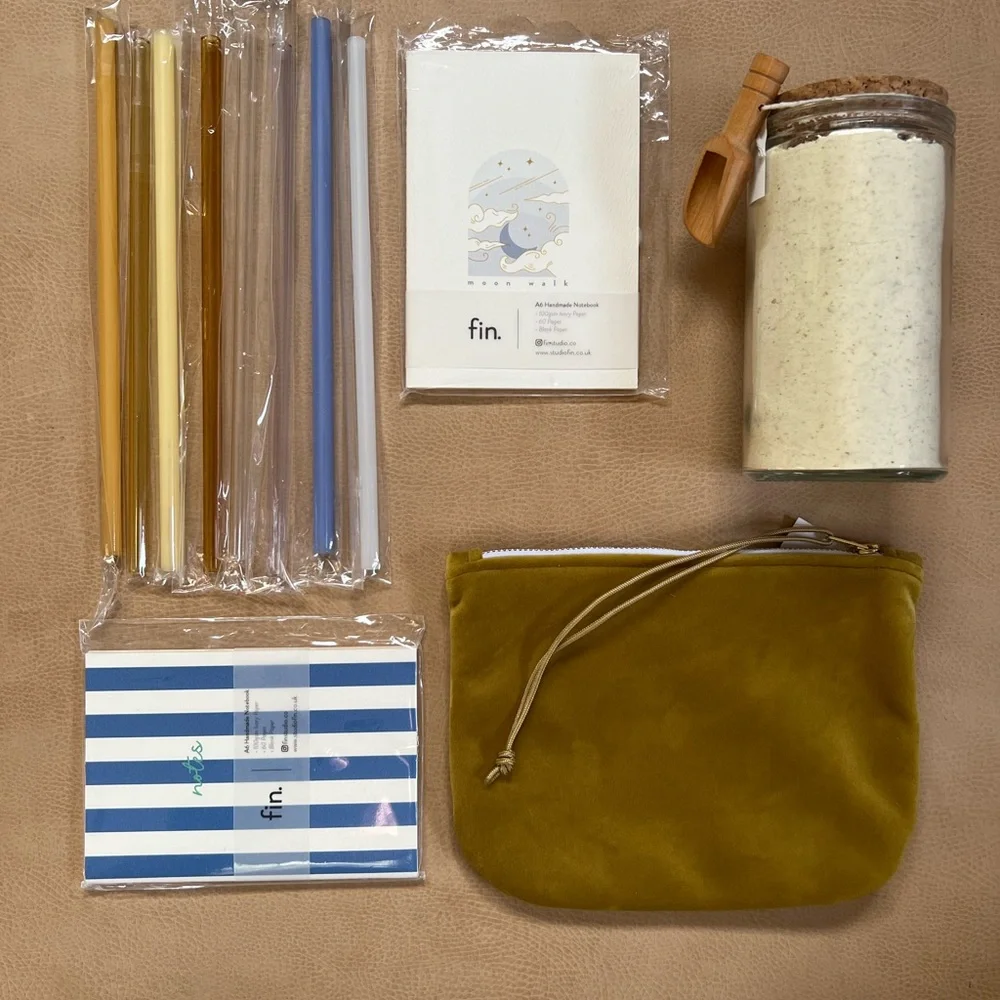 Gift Set! - Picture 1 of 6